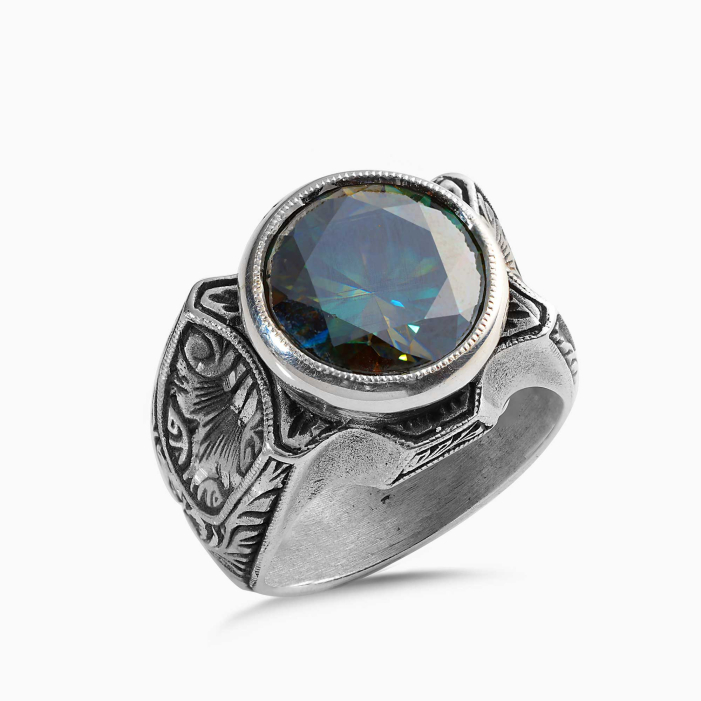 Main image in gallery